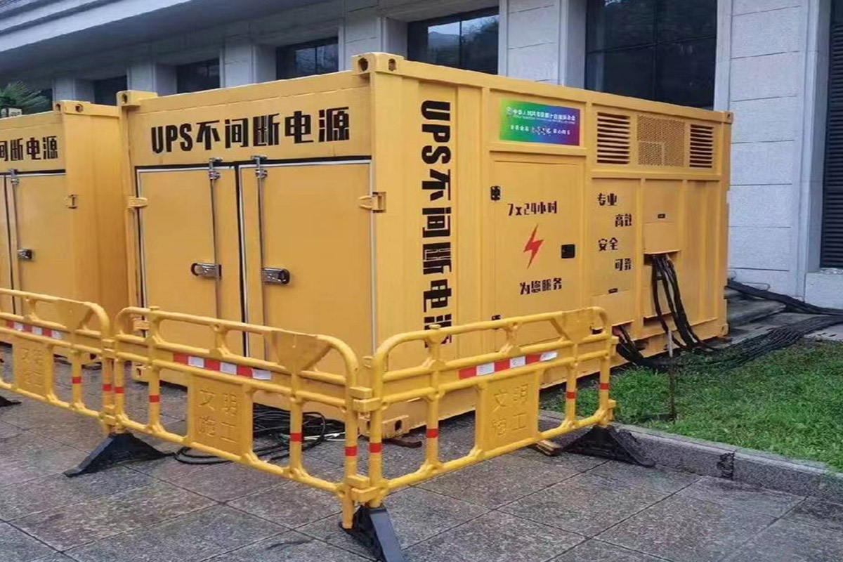 三都镇发电机租赁施工现场